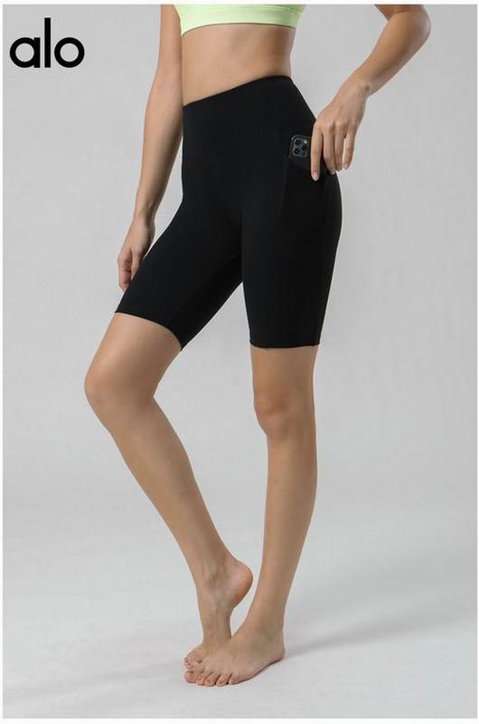 Lululemon Women's Shorts 195